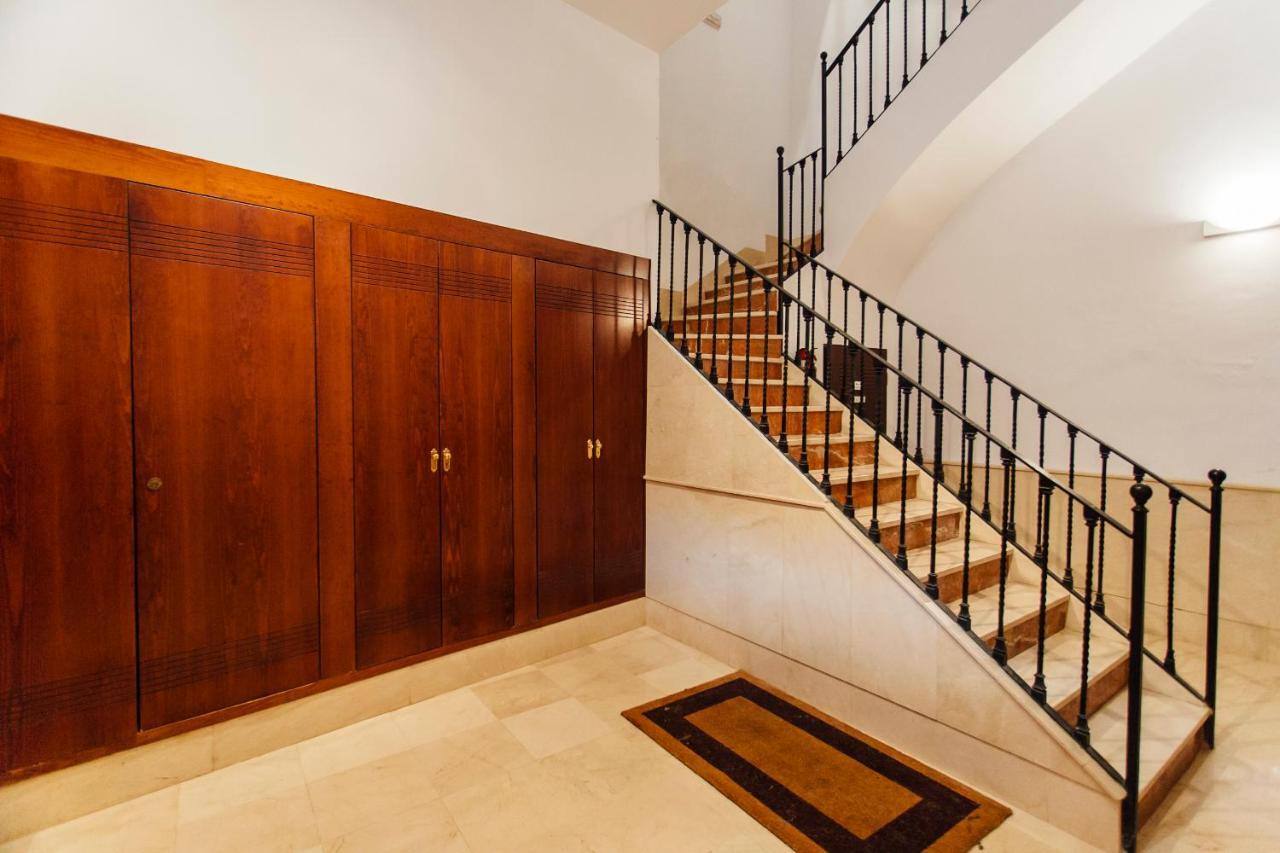Apartamento Malhara Sevilla Bagian luar foto